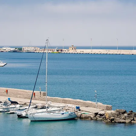 Mareviglia ゲストハウス